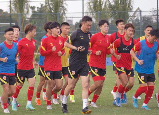 在线一区二区三区